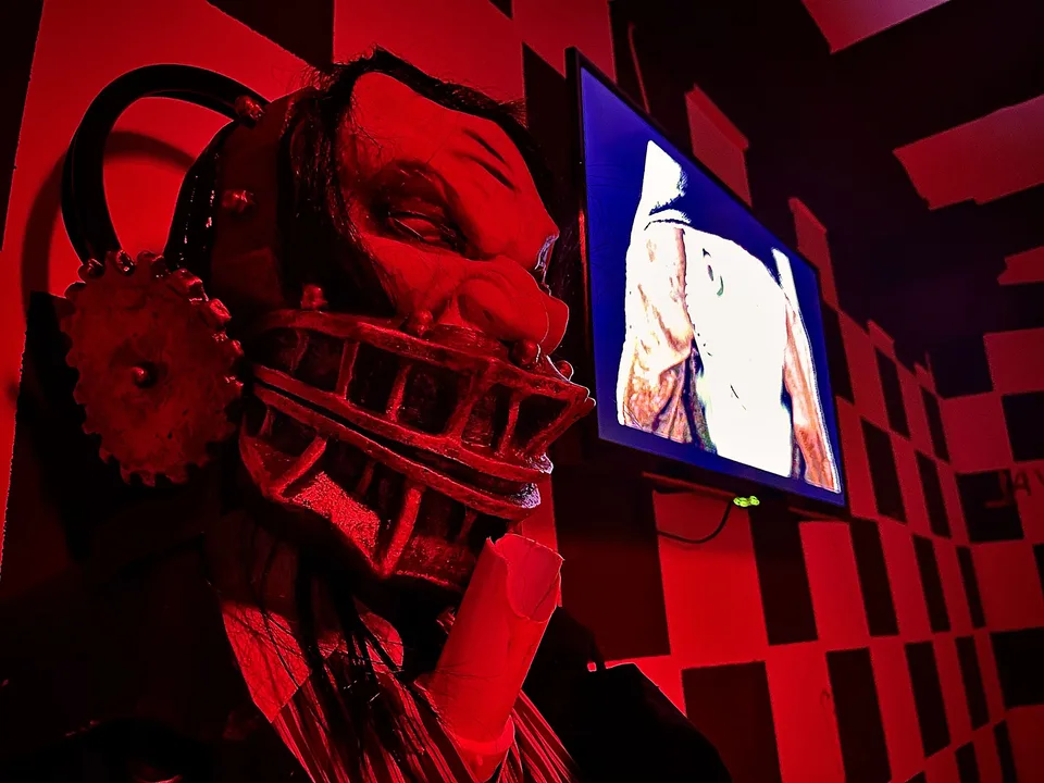 Saw